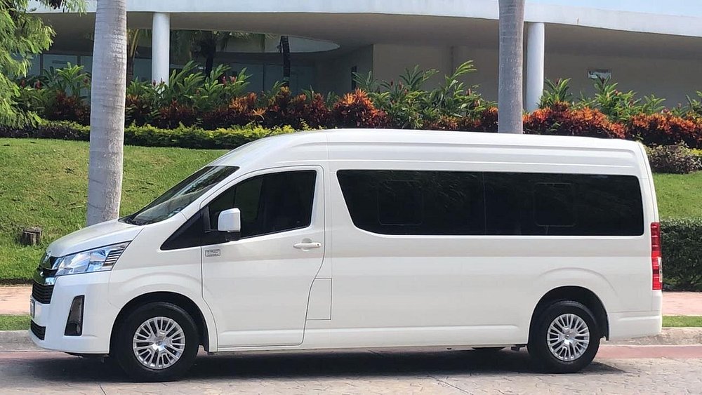 cancun shuttle and tours